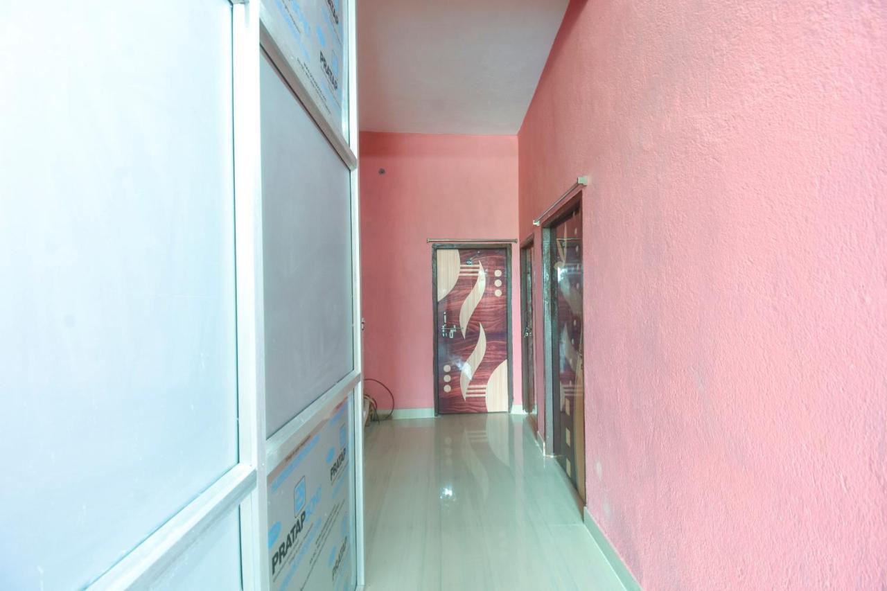 Spot On 75786 Urban Village Kolkata Bagian luar foto