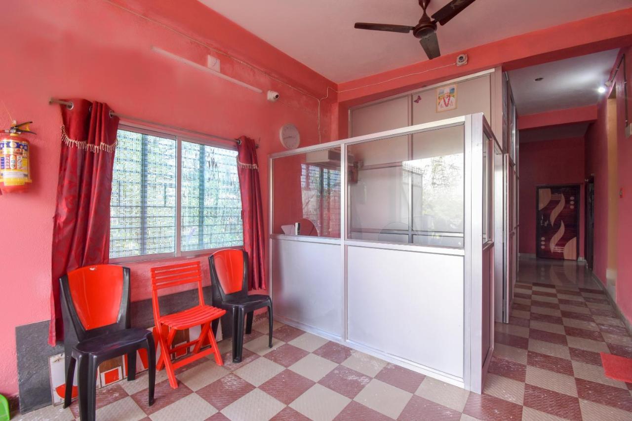 Spot On 75786 Urban Village Kolkata Bagian luar foto