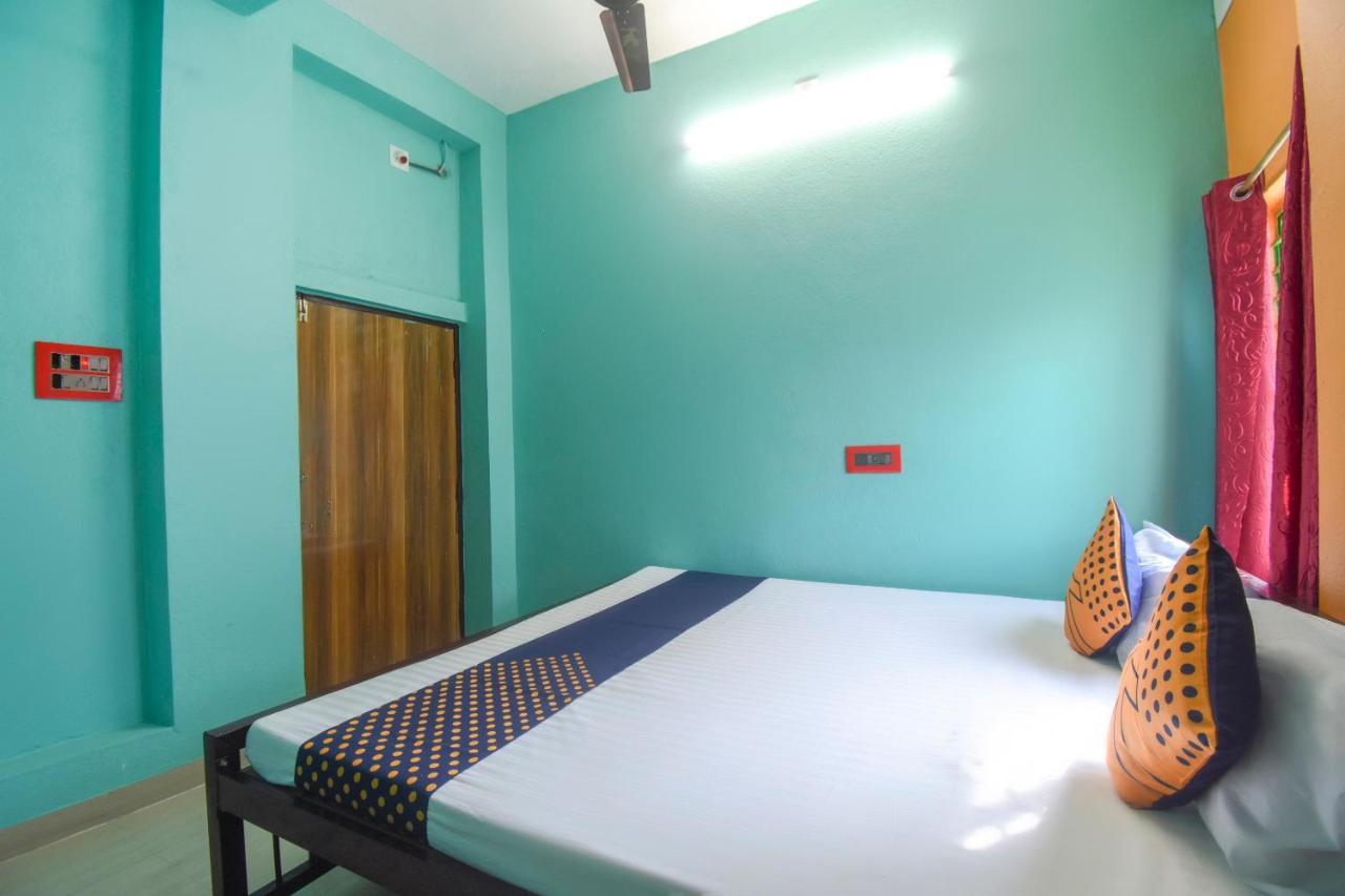 Spot On 75786 Urban Village Kolkata Bagian luar foto